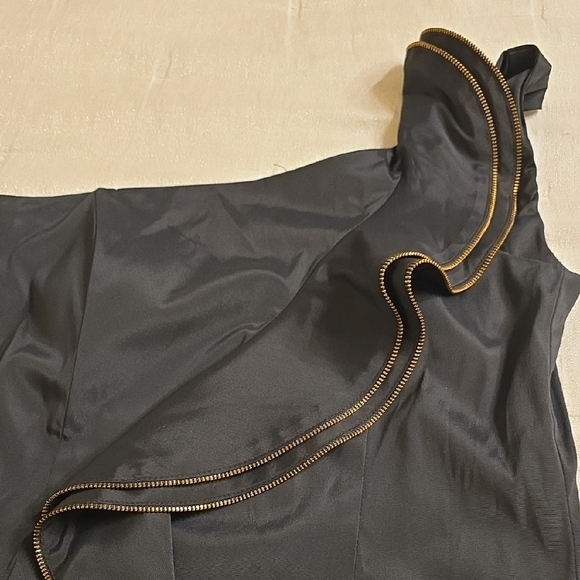 Cache Black One Shoulder Dress - Picture 6 of 15